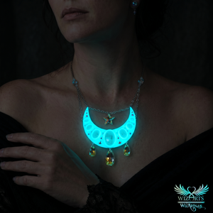 Astral Moon (Glow-in-the-Dark) - wizArts
